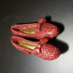 Wizard Of Oz Themed  Red Glitter Shoes Brooch 2 x 1.5 inch